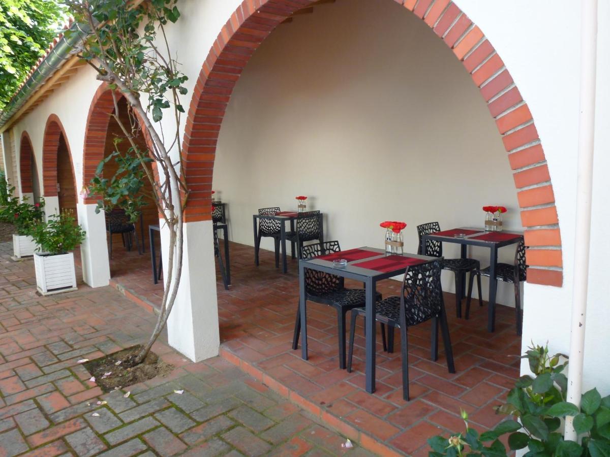 Logis Hôtel L'Arche de Noé Buitenkant foto